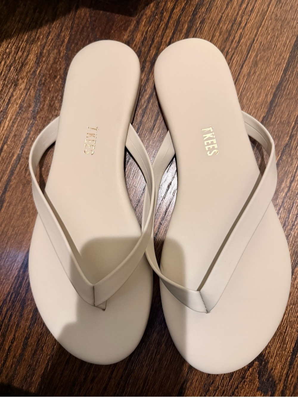 TKEES Women's Cream Minimalist Flip Flop Sandals